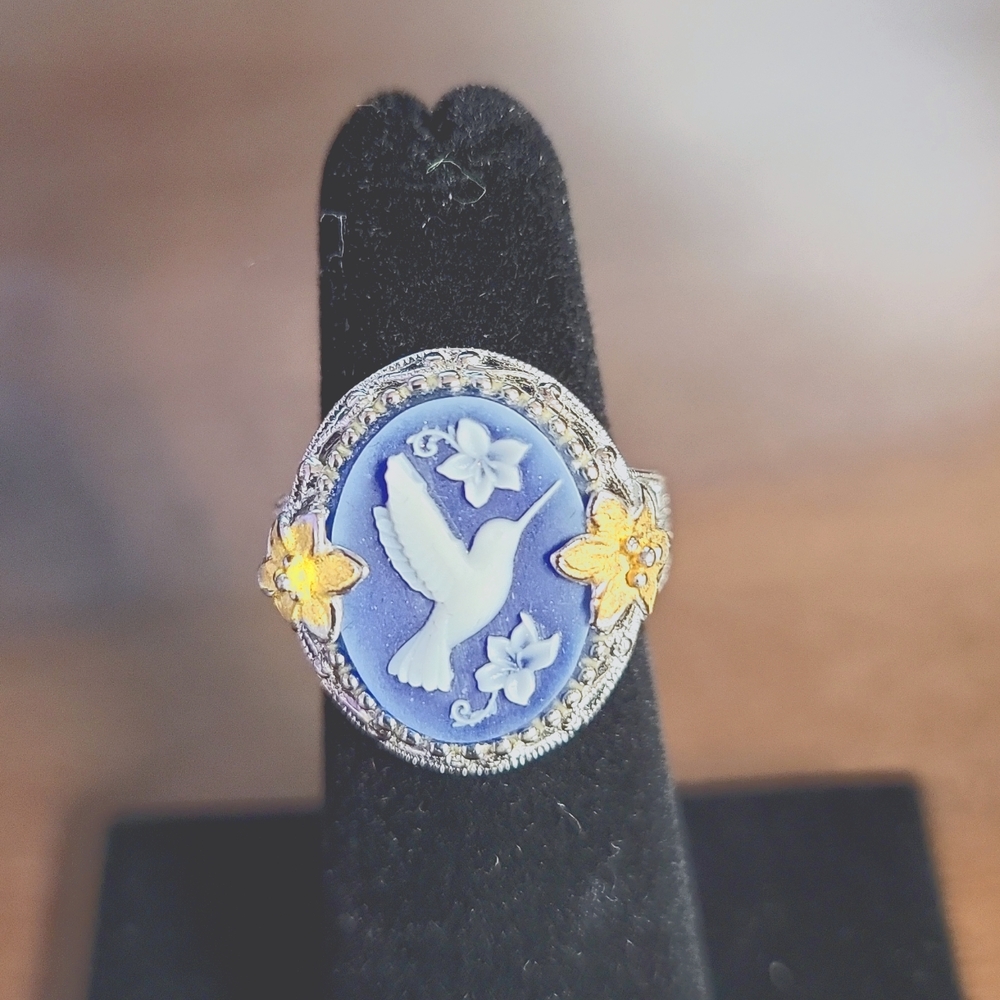 Blue Agate Cameo Ring Hummingbird Sterling Silver Filigree Floral Yellow Enamel